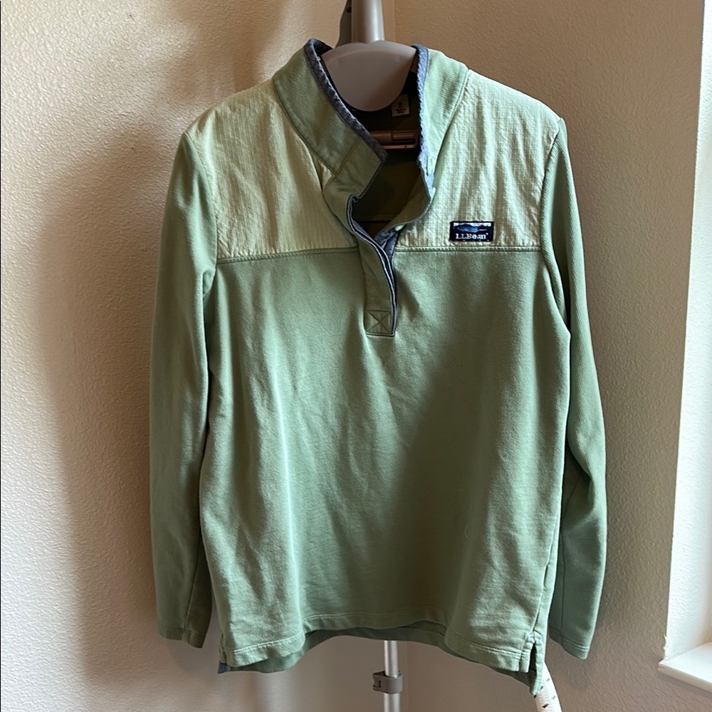 L.L. Bean Green Pullover with Logo